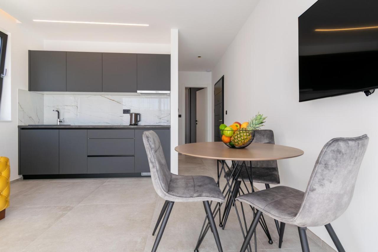 באסקה וודה Apartmani Pino מראה חיצוני תמונה